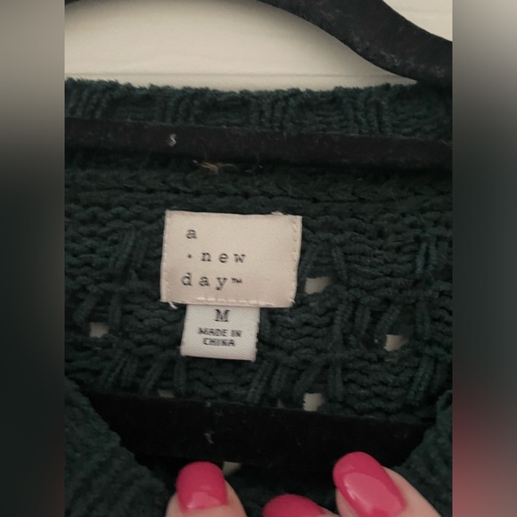 Sweater - Picture 2 of 3